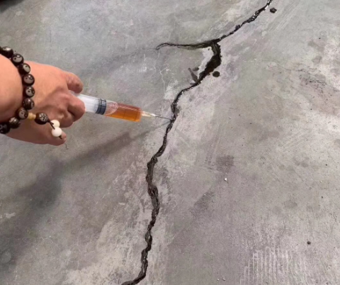 武夷山混凝土裂缝修补技术详解​